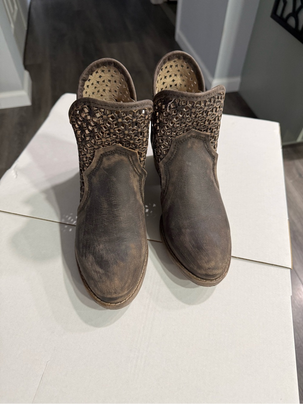 Circle G Distressed Brown Cutout Leather Ankle Booties